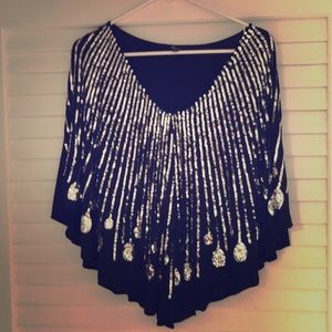 SKY 🌌 Black sequined top